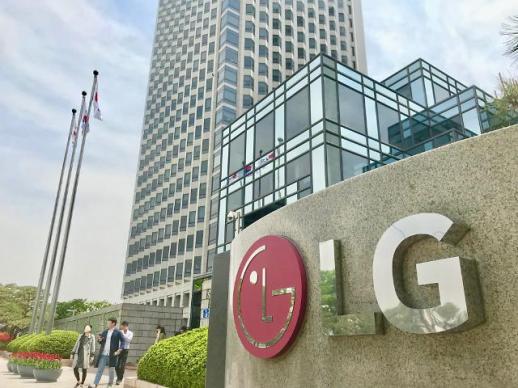 Foreign ownership of LG Electronics soars on charge into AI markets