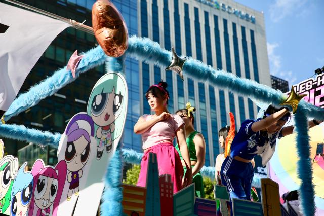 Parade performers at the Seoul Queer Parade during the 2024 Seoul Queer Culture Festival in central Seoul area on June 1 AJU PRESS Han Jun-gu