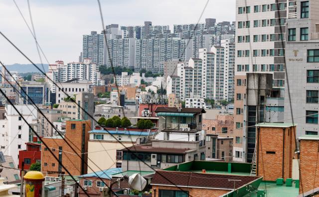 서울 성북구 동선동과 돈암동 일대 아파트와 다세대빌라들이 밀집한 주택가의 모습 2024520 사진연합뉴스