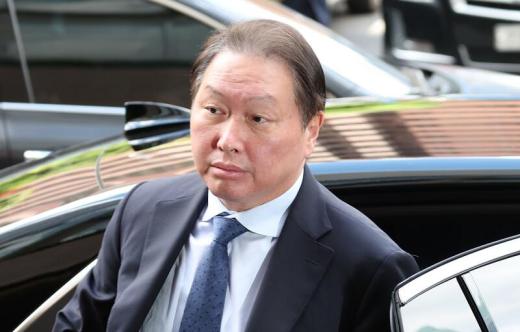 崔泰源离婚二审判决引发SK集团高层紧急会议