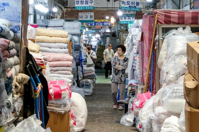 A vendor waits for customers at a traditional market in Jongno-gu Seoul June 4 2024 AJU PRESS Kim Dong-woo