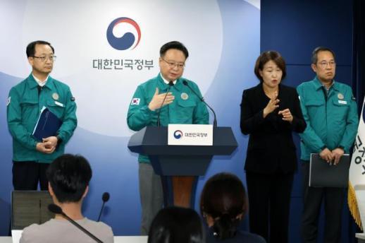 韓国政府「専攻医の業務開始命令を撤回…辞表を受理」