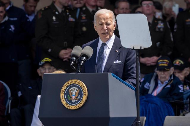 6일현지시간 프랑스 노르망디 미군 묘지에서 열린 노르망디 상륙 작전 80주년 기념식에서 연설 중인 조 바이든 미국 대통령사진EPA연합뉴스