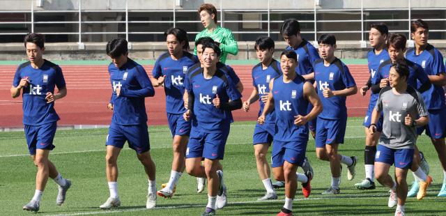  손흥민 등 한국 축구 대표팀이 9일 고양종합운동장에서 훈련하고 있다 사진연합뉴스