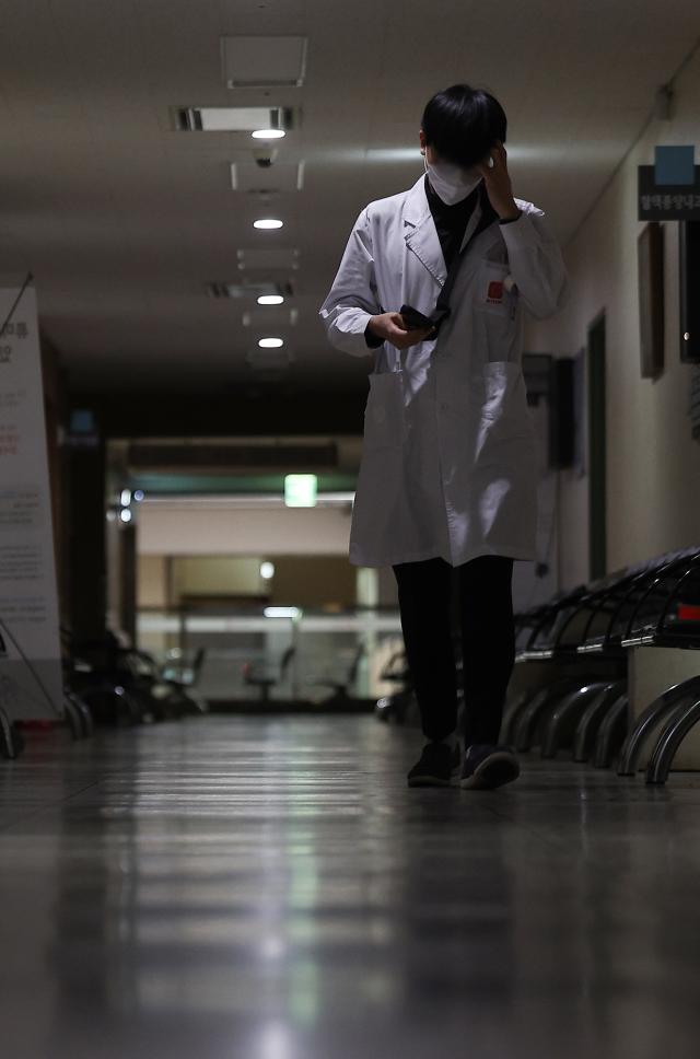 Korea braces for medical service crisis as full-scale doctors strike looms
