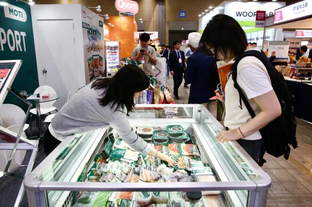 Visitors and participants experience booths from various countries at SEOUL FOOD 2024 held at KINTEX on June 11 2024AJU PRESS Han Jun-gu