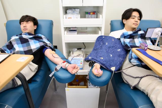 Visitors donate blood at the Gwanghwamun Blood Donor Center on World Blood Donor Day June 14 2024 AJU PRESS Han Jun-gu