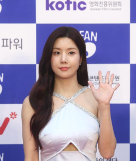 PHOTOS: Stars shine on red carpet at Bucheon International Fantastic Film Festival