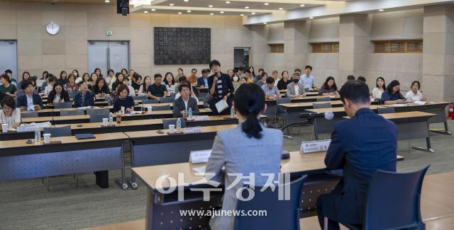 대구보건대학교에서 열린 ‘찾아가는 대구시 RISE 기본계획 설명회’에서 교직원 100여 명이 참석한 가운데 정책에 대한 질의응답이 이어지고 있다 사진대구보건대학교