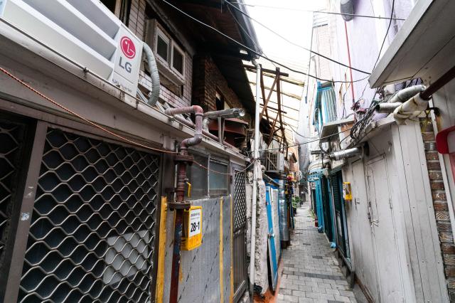 A street in the Donui-dong jjokbang village in Seoul on the morning of July 11 2024 AJU PRESS Park Jong-hyeok