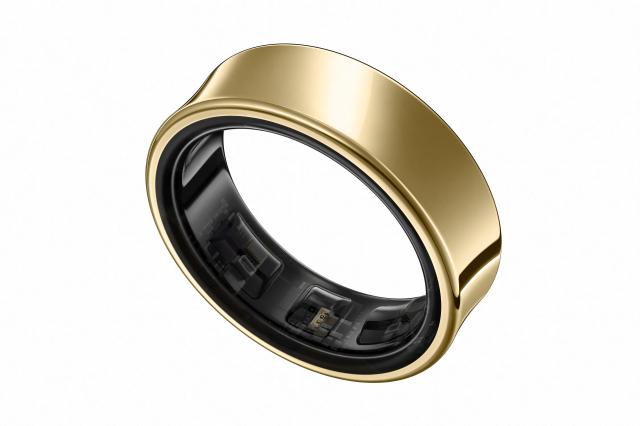 Product image of the Galaxy Ring in titanium gold Courtesy of Samsung Electronics