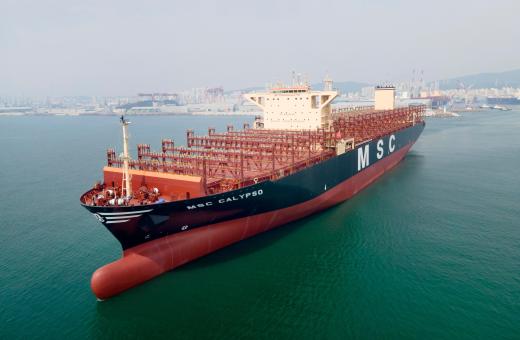 12艘194亿! HD韩国造船海洋获超大型集装箱船订单 