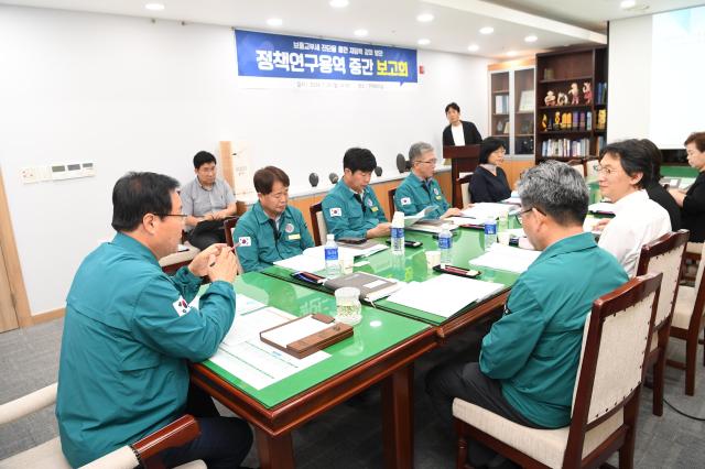 완주군이 ‘보통교부세 진단을 통한 재정력 강화 방안 연구용역’ 중간 보고회를 열었다사진완주군