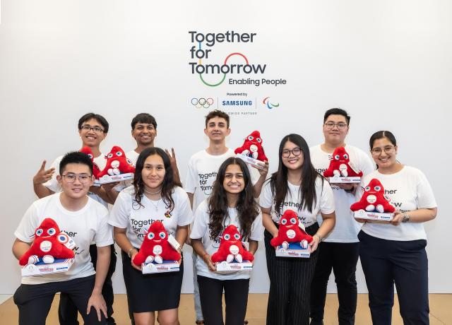 Together for Tomorrow Enabling People 디지털 커뮤니티 홍보대사 삼성 솔브포투모로우 대표팀 사진삼성전자