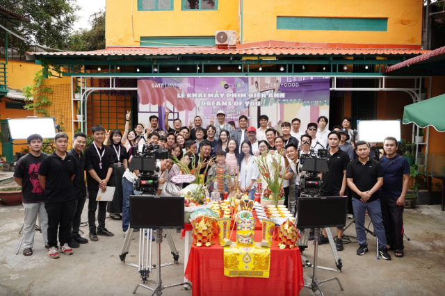 Lễ khai máy ẢnhJerrygood Company