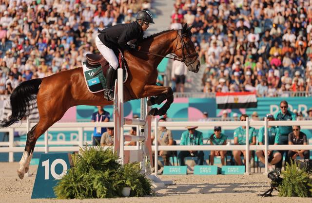 South Koreas Jun Woong-tae competes in mens individual Riding Show Jumping portion of Modern Pentathlon at the 2024 Summer Olympics Saturday in Versailles France on Aug 10 2024 Reuters-Yonhap