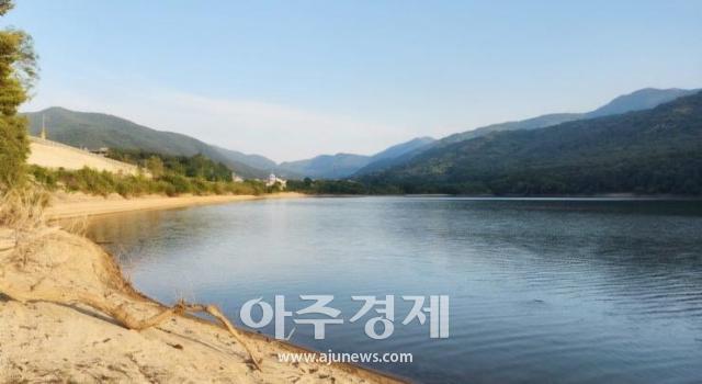 충남 서산시 해미면에 위치한 산수저수지 전경 자료사진최병민 기자