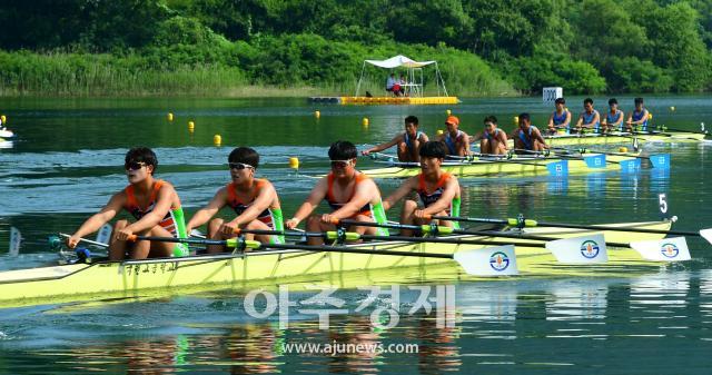 강원 화천 북한강에서 훈련중인 조정팀사진화천군