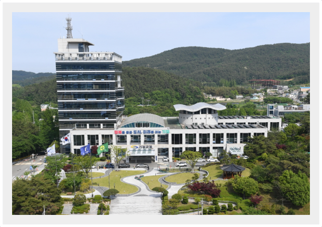 기장군은 최근 ‘기장 희망울타리 공모사업’ 수행기관으로 기장장애인복지관과 정관노인복지관 2개소를 선정하면서 민관협력의 맞춤형 복지사업을 본격적으로 추진한다 사진기장군