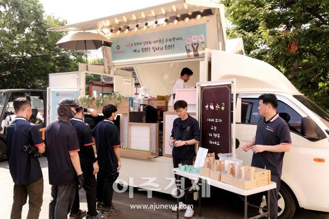 대동은 지난 14일까지 모듈 엔진 전장 주물 등 우수협력사 11곳을 대상으로 음료와 다과를 제공하는 ‘찾아가는 대동 카페’를 진행했다 사진대동