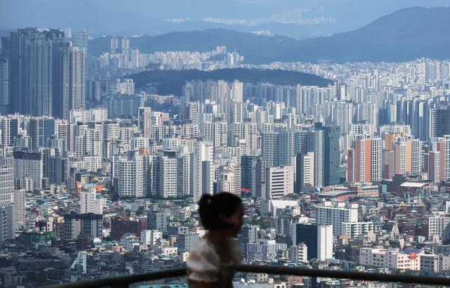 서울 남산에서 바라본 서울 시내 아파트 모습 사진연합뉴스