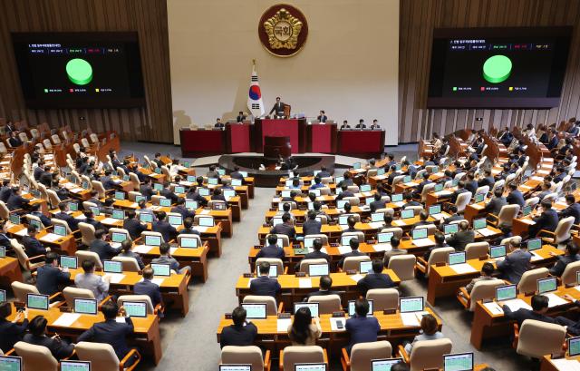 28일 국회 본회의에서 민법 일부개정안구하라법이 통과되고 있다 사진연합뉴스