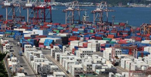 Koreas exports extend rising streak for 11th consecutive month