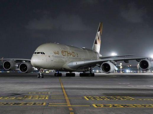 Etihads A380 lands in Mumbai for 20th anniversary of its India operations