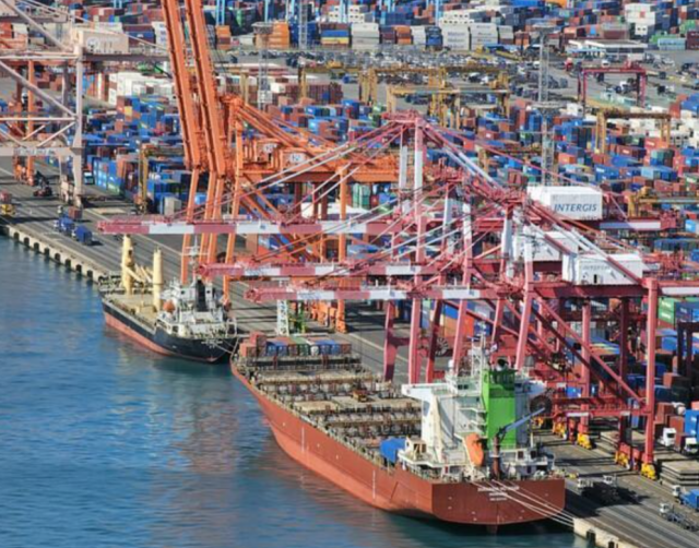 This photo shows a port in the southern city of Busan Yonhap