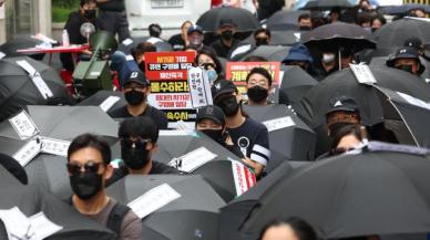 티메프 피해자들, 상복 입고 이커머스 사망사태에 특별법 제정하라