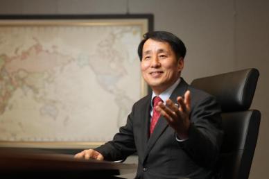 [아주초대석] 장영진 무보 사장 "무역보험 1조 늘면 수출 2700억 증가…韓기업 버팀목 될 것"
