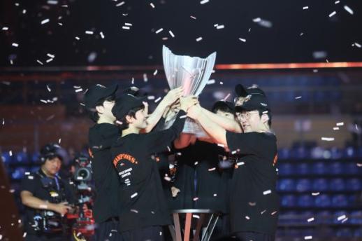 PHOTOS: Hanwha Life team becomes new League of Legends champions