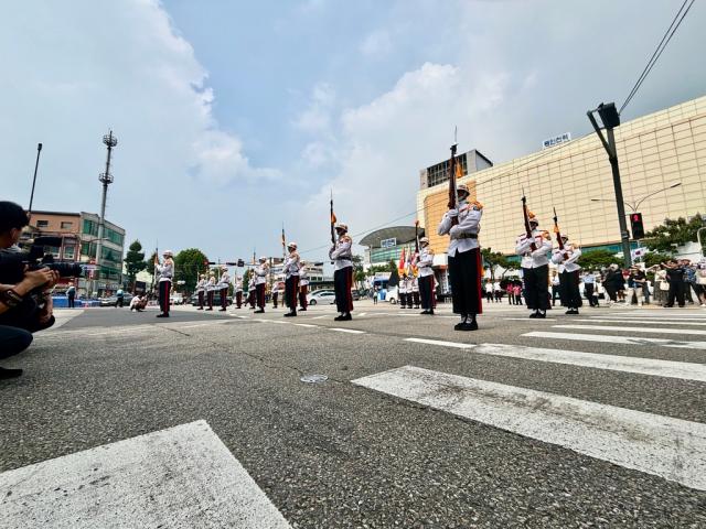 Honor guards perform a demonstration during the commemoration of the 74th anniversary of the Incheon Landing Operation in Incheon Sept 11 2024 AJP Han Jun-gu