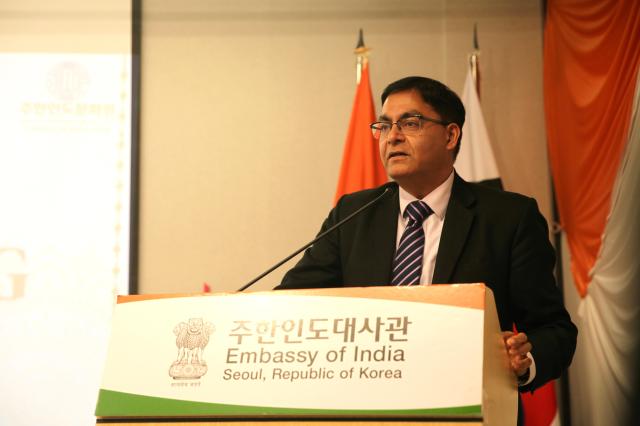  Indian Ambassador to Korea Amit Kumar speaks at a media briefing for the10th edition of Sarang annual flagship cultural event celebrated by the Embassy of India in Korea on September 12 at the Indian Cultural Centre in central Seoul AJP Han Jun-gu