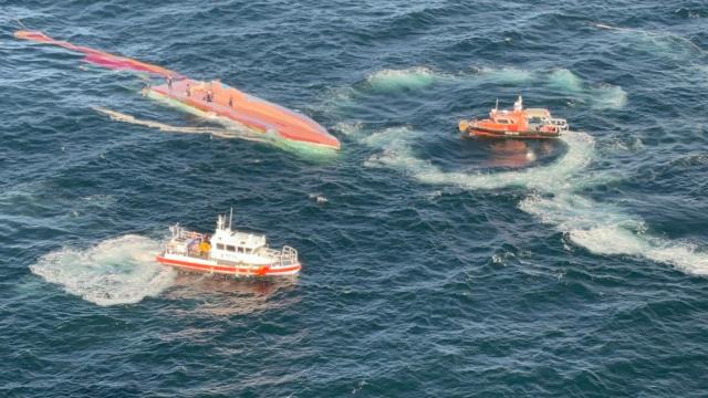 The Coast Guard is conducting rescue operations at a fishing boat that sunk in the sea in near Gunsan at about 736 am on Sept 16 Yonhap 