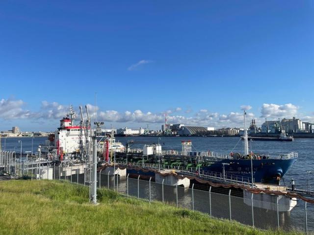 The CORSIA SAF exported by GS Caltex arrived at the Chiba Port dock in Japan on September 24 2024 and was unloaded into the aviation fuel tanks at Narita Airport Courtesy of GS Caltex