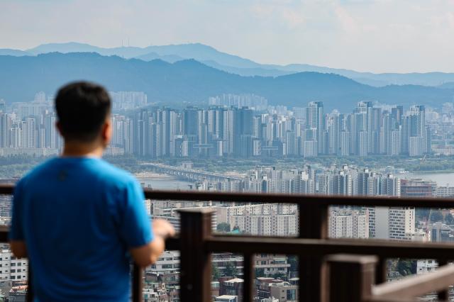 18일 서울 남산에서 바라본 서초구 일대 아파트 2024918 사진연합뉴스