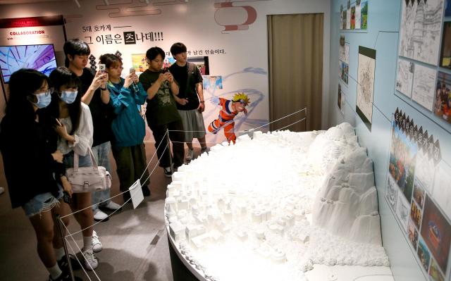 Visitors view exhibits at Naruto The Gallery held in Mapo-gu Seoul on Sept 27 2024 AJP Kim Dong-woo