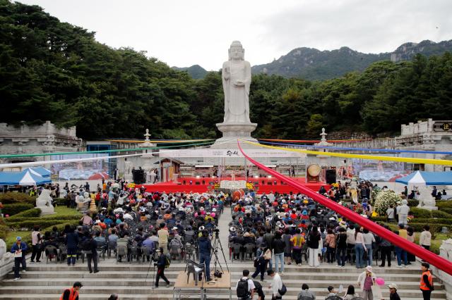 대구시가 후원하고 동화사가 주관하는 ‘제14회 팔공산 산중전통장터 승시 축제’가 동화사에서 개최된다 사진이인수 기자