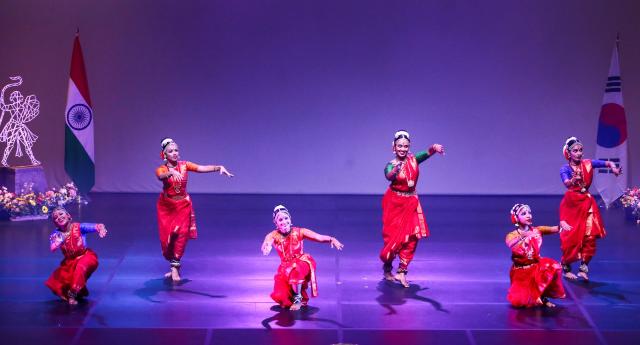 The Avantika Space for Dance team performs at the Sarang Festival of India in Korea held at Yonsei Universitys Centennial Hall in Seodaemun-gu Seoul on Oct 1 2024 AJP Kim Dong-woo