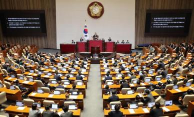 [포토] 김건희 여사·채상병 특검법 본회의서 부결