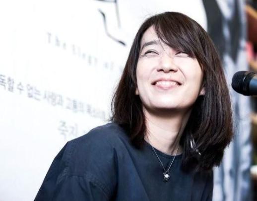 韩江斩获诺贝尔文学奖 开韩国小说家先河