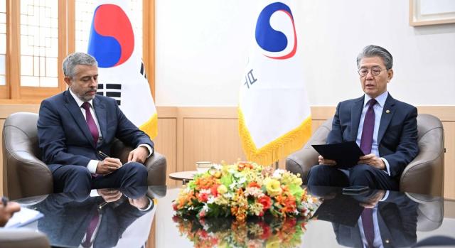 First Deputy Minister of Foreign Affairs Kim Hong-kyun and Russian Ambassador to South Korea Georgy Zinoviev talks at the Ministry of Foreign Affairs building in Seoul on Oct 21 2024 Courtesy of Ministry of Foreign Affairs