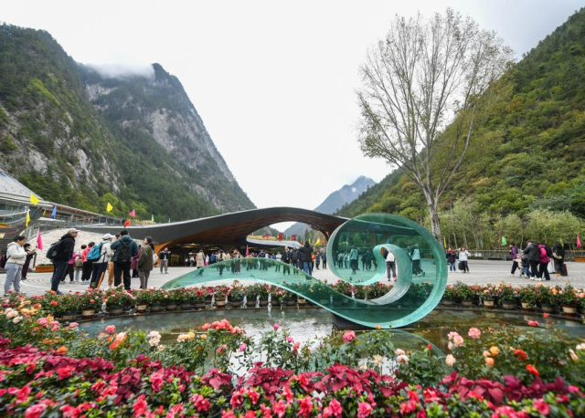 Tourists explores the Jiuzhaigou scenic area in Sichuan Province southwest China on Oct 10 2024 Xinhua-Yonhap