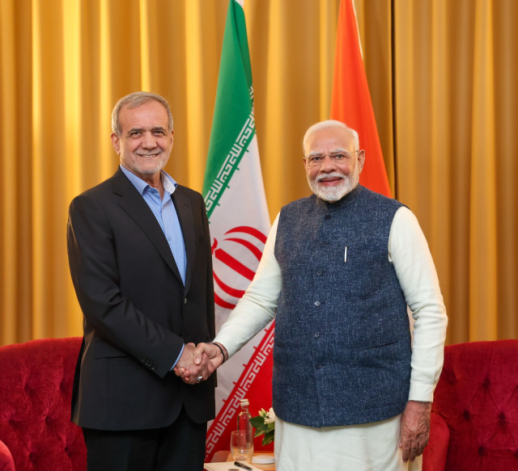 India, Iran pledge stronger ties at summit