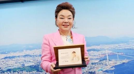 演员金秀美因病去世 享年75岁