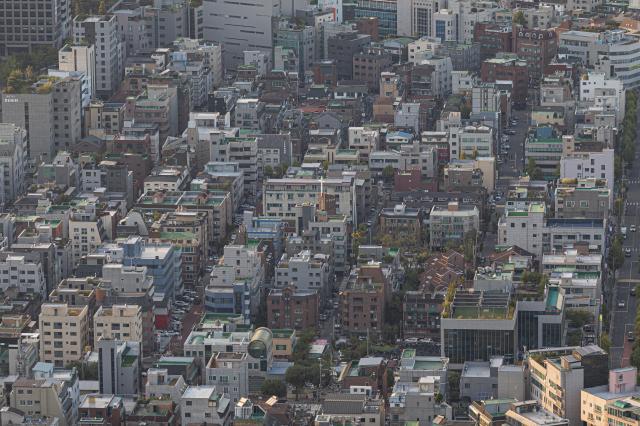 서울 서초구 구룡산에서 바라본 다세대주택 밀집지역 전경사진유대길 기자