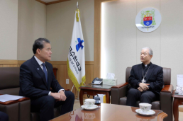 명태균 논란 공방 격화…尹, 이달 중 입장표명