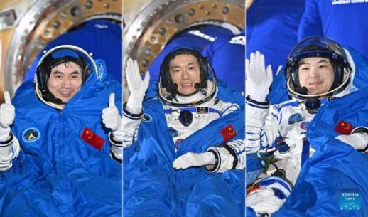 Chinese astronauts complete safe return to Earth after space mission