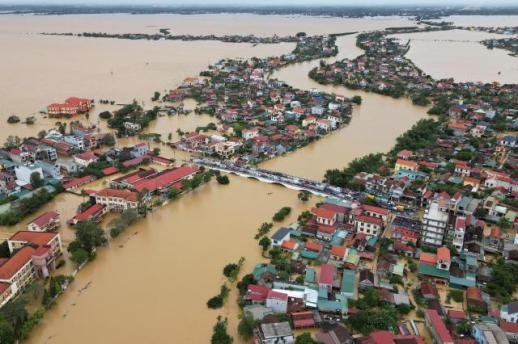 Typhoon Zamii claims 12 lives in Viet Nam after landfall